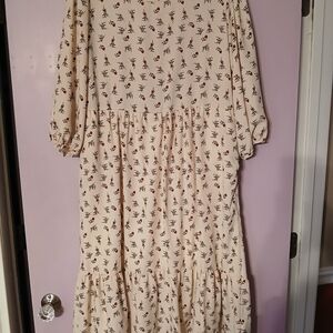 Floral Cream Maxi Dress